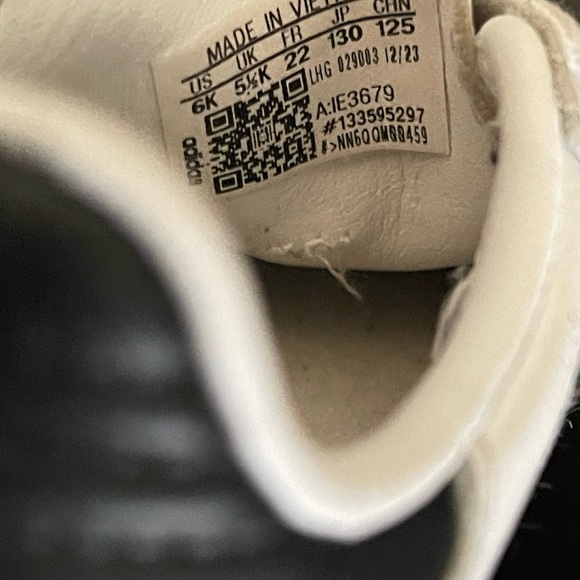 Adidas Samba OG Sneakers Kids Size 6K White Leather Low Top Indoor Soccer Shoe - Picture 3 of 7